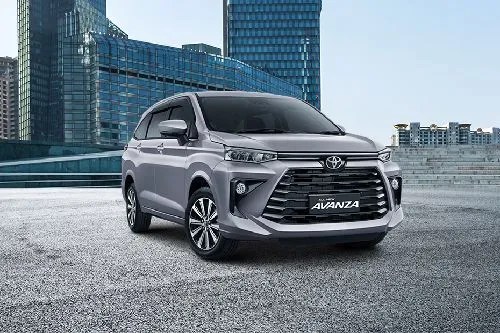 Dp Dan Angsuran Toyota Avanza. Harga OTR Toyota Avanza 2022 - Simulasi Kredit & Cicilan